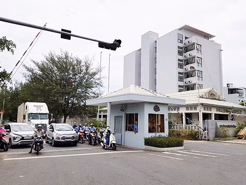 Đà Nẵng cách ly khẩn gần 300 công nhân KCN An Đồn liên quan ca nhiễm COVID-19 là công nhân trong khu công nghiệp.