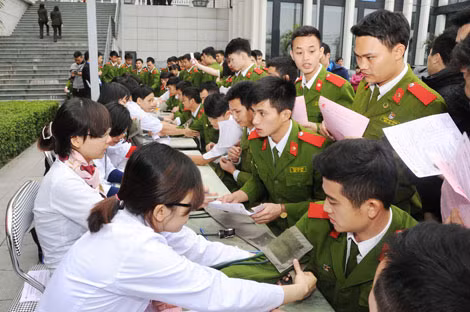 Ngày hội hiến máu thu hút 3.200 đoàn viên thanh niên Tổng cục Chính trị CAND tham gia.