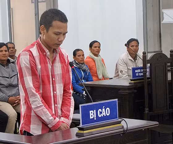 Bí cáo Bo Bo Nhượng tại phiên tòa hình sự sơ thẩm Bí cáo Bo Bo Nhượng tại phiên tòa hình sự sơ thẩm