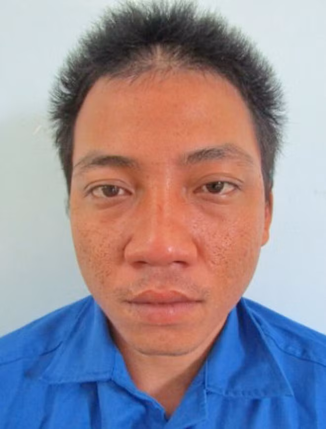 Đối tượng Nguyễn Văn Sự sau khi bị bắt theo quyết định truy nã. Ảnh : VKSTH