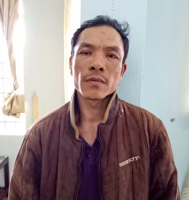 Hung thủ Tôn Thất Hoàng sau khi bị bắt khẩn cấp