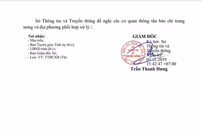 Văn bản của Giám đốc Sở Thông tin - Truyền thông Phú Yên yêu cầu các báo điện tử, mạng xã hội đưa tin sai sự thật phải gỡ bỏ bài viết, cải chính và xin lỗi công khai. Ảnh : Hữu Toàn
