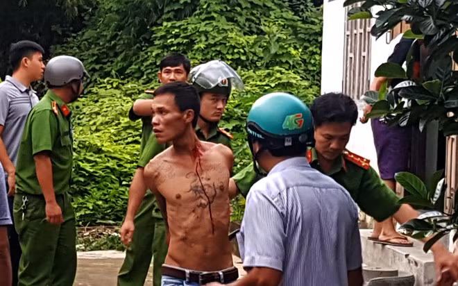 Cảnh sát 113 khống chế đối tượng Võ Phi Châu
