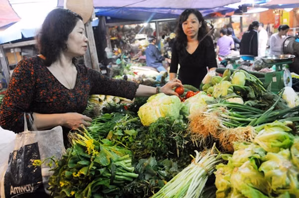 Thực phẩm đến tay người tiêu dùng vẫn có chất cấm.
