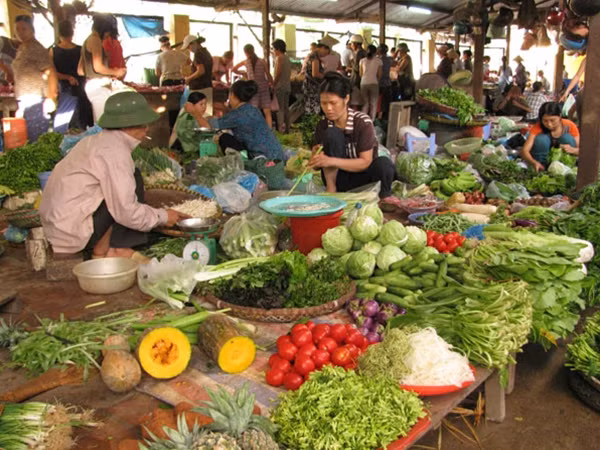 Bảo đảm vệ sinh an toàn thực phẩm là vấn đề người dân hết sức quan tâm. Ảnh: CTV.