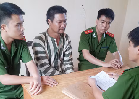 Đối tượng Nguyễn Văn Dũng tại cơ quan Công an.