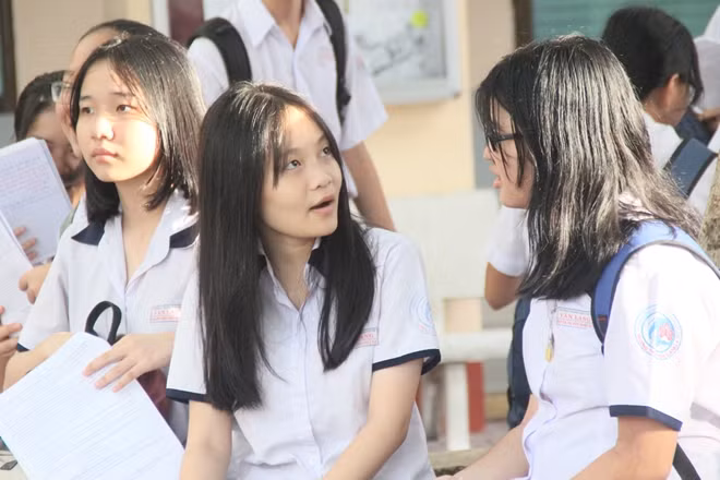 Kì tuyển sinh 10 năm học 2017, HS TP. HCM đã dần quen với cách ra đề mới.