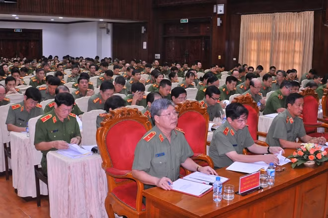 Toàn cảnh hội nghị