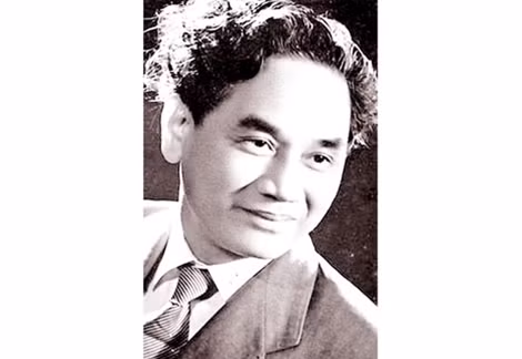 Nhà thơ Xuân Diệu.