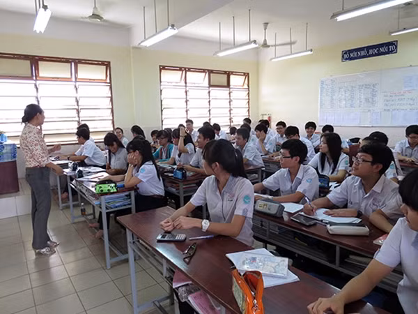 Nghề giáo là một nghề đặc biệt, được xã hội tôn vinh.