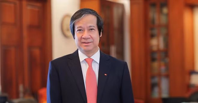 Bộ trưởng Nguyễn Kim Sơn cho rằng, các nhà giáo hãy nhìn về phía học trò thân yêu, lẽ phải cao nhất và sự bù đắp lớn nhất nằm ở đó