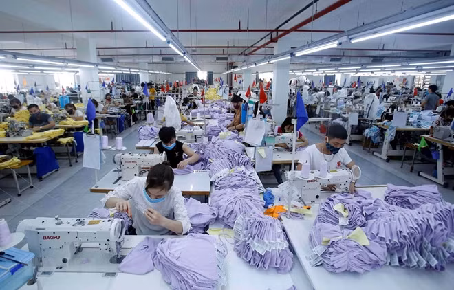 Tiếp tục hỗ trợ DN tiêu thụ sản phẩm, thúc đẩy thương mại nội địa phát triển