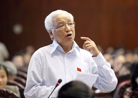 TS Cao Sỹ Kiêm.