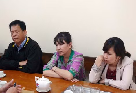 Trần Ngọc Sơn, Nguyễn Thị Thạch Quỳnh và Nguyễn Thị Hiền.