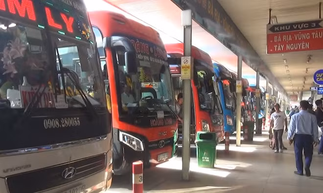 Bến xe Miền Đông tăng cường xe cho dịp tết đảm bảo nhu cầu cho người dân về quê đón tết