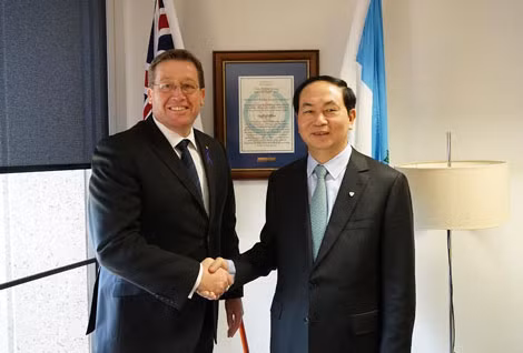 Bộ trưởng Trần Đại Quang và ngài Troy Grant, Phó Thủ hiến tiểu bang New South Wales, Bộ trưởng Tư pháp và Cảnh sát, Nghệ thuật và Thể thao tiểu bang New South Wales.