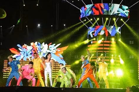 Lễ hội đếm ngược chào năm mới Special Countdown Party 2015.