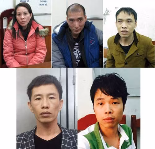 Các đối tượng tại cơ quan Công an.