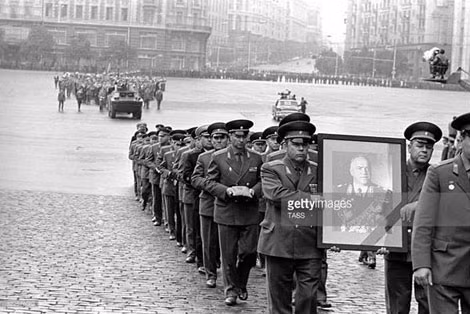 Tang lễ của vị nguyên soái được tổ chức trọng thể theo nghi thức quốc tang. Ảnh: Gettyimages.