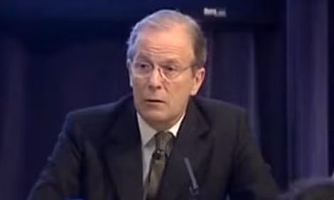 Ông Sir Mark Allen, cựu trưởng bộ phận chống khủng bố của MI-6.