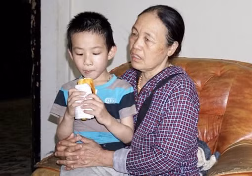 Nỗi đau của người mẹ có con là trưởng nhóm “Hội thánh Đức Chúa trời”