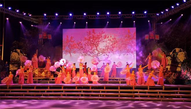 Lần đầu tiên Lạng Sơn tổ chức Lễ hội Hoa đào Xứ Lạng.