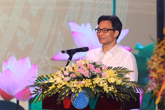 Phó Thủ tướng Vũ Đức Đam tin tưởng đội ngũ những người làm báo Việt Nam sẽ vượt qua thách thức, nắm bắt cơ hội để phát triển mạnh mẽ hơn nữa. Ảnh: VGP/Đình Nam.