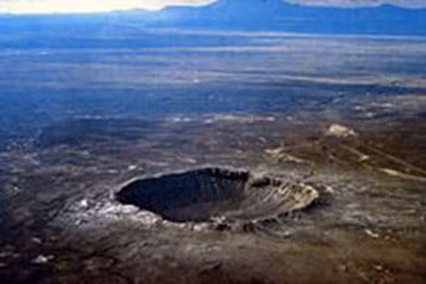 "Vết lõm" Barringer nổi tiếng do thiên thạch gây ra tại Arizona.