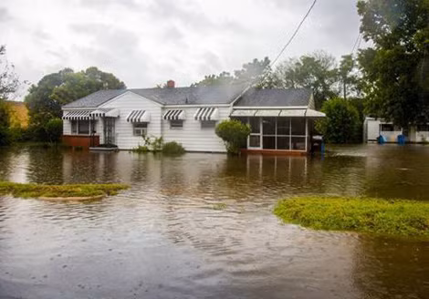 Siêu bão Florence gây ngập lụt nghiêm trọng.