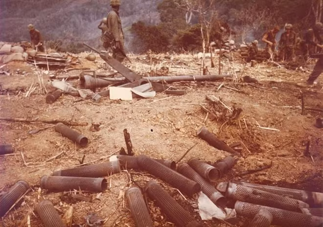 Căn cứ hỏa lực FSB 14 của Mỹ sau trận đánh của Trung đoàn 209 rạng sáng 26-3-1968 (ảnh do CCB Mỹ cung cấp). Căn cứ hỏa lực FSB 14 của Mỹ sau trận đánh của Trung đoàn 209 rạng sáng 26-3-1968 (ảnh do CCB Mỹ cung cấp).