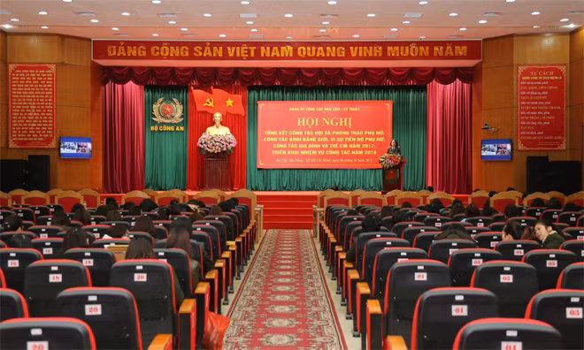Toàn cảnh Hội nghị.
