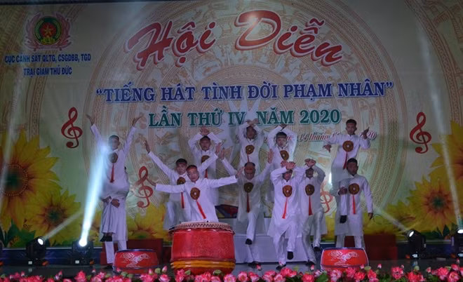 Nhiều hoạt động văn nghệ, thể dục thể thao dành cho phạm nhân.