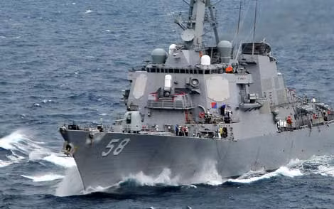 Tàu khu trục trang bị tên lửa dẫn đường USS Laboon thuộc Hạm đội 6 của Mỹ tại Biển Đen. Ảnh: Sputnik.
