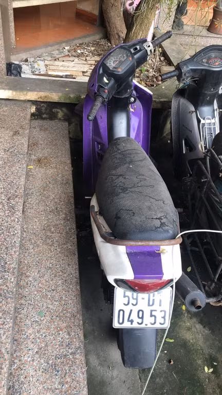 Tìm chủ sở hữu xe máy