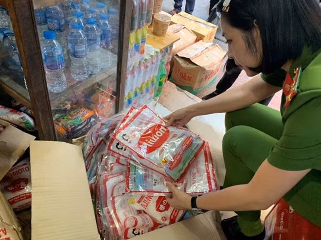 Thu giữ nhiều vỏ bao bì mang nhãn hiệu Miwon và Ajinomoto