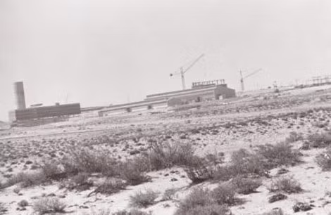 Khu vực xây dựng lò phản ứng hạt nhân của Israel ở sa mạc Negev.