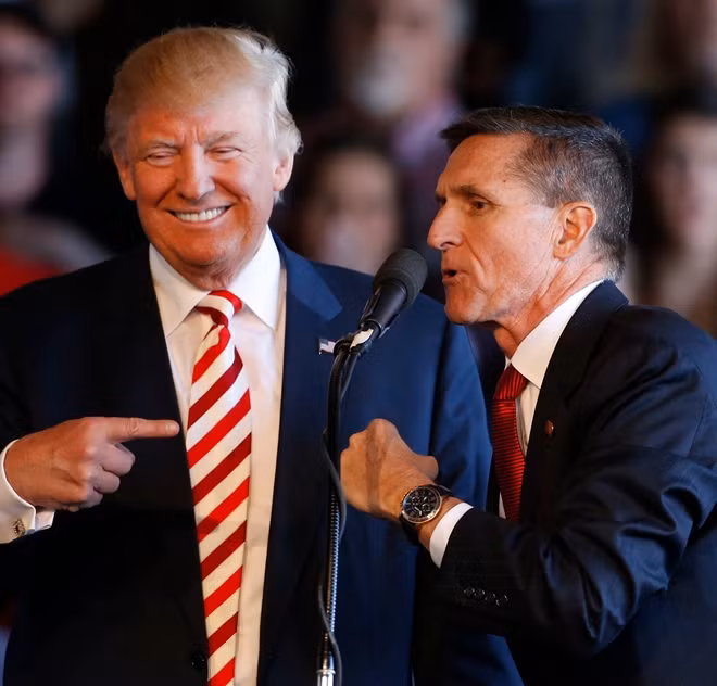Tổng thống Donald Trump và ông Michael Flynn. Ảnh US Today.