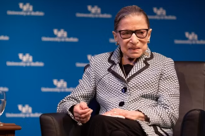 Thẩm phán Tòa án Tối cao Mỹ Ruth Bader Ginsburg. Ảnh Reuters.