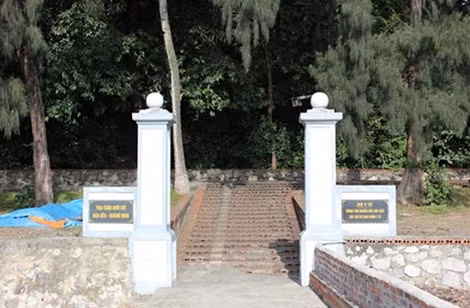 Cổng vào đảo khỉ.