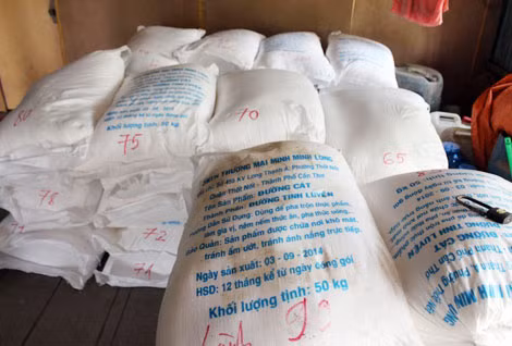 Đường cát lậu được hợp thức hoá bằng bao bì mang tên cơ sở do vợ của ông Thạnh, tức “Tỷ đường” đứng tên.
