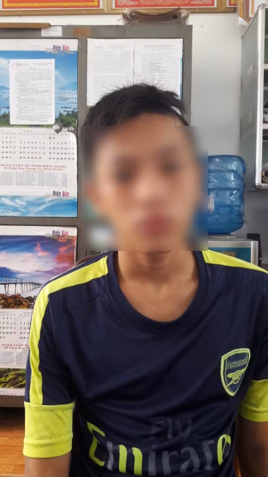 Chu Quang Đạt tại cơ quan công an