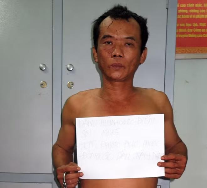 Đối tượng tại cơ quan Công an