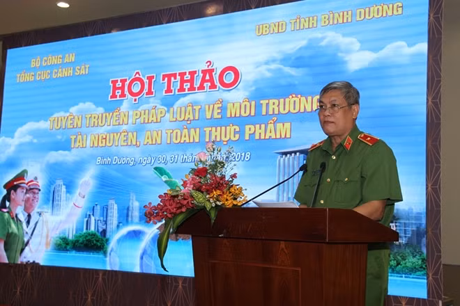 Thiếu tướng Lê Tấn Tảo, Phó Tổng cục trưởng Tổng cục Cảnh sát phát biểu chỉ đạo tại Hội thảo