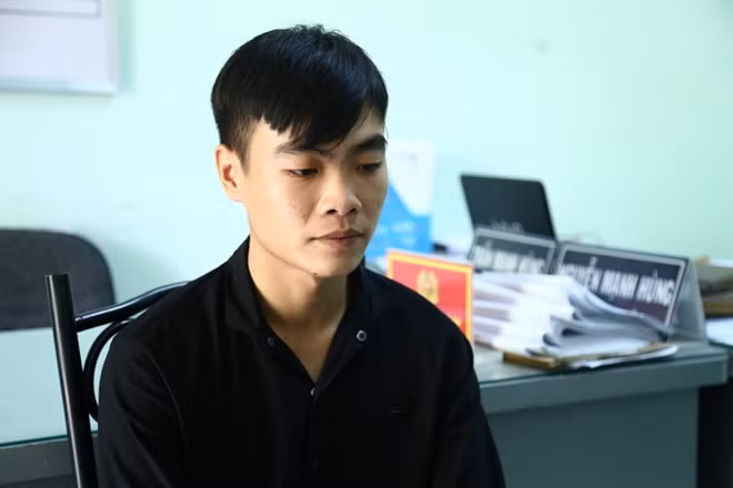 Đối tượng tại cơ quan Công an