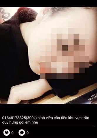 Nhiều cô gái đăng ảnh lên trên các trang mạng kèm theo giá tiền để mời chào khách. Nhiều cô gái đăng ảnh lên trên các trang mạng kèm theo giá tiền để mời chào khách.