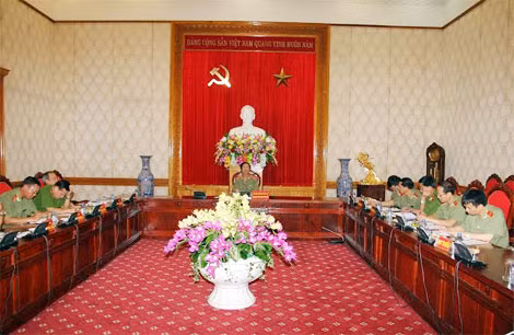 Thứ trưởng Thường trực Đặng Văn Hiếu cùng các đại biểu tại buổi làm việc. Ảnh Việt Hưng. Thứ trưởng Thường trực Đặng Văn Hiếu cùng các đại biểu tại buổi làm việc. Ảnh Việt Hưng.