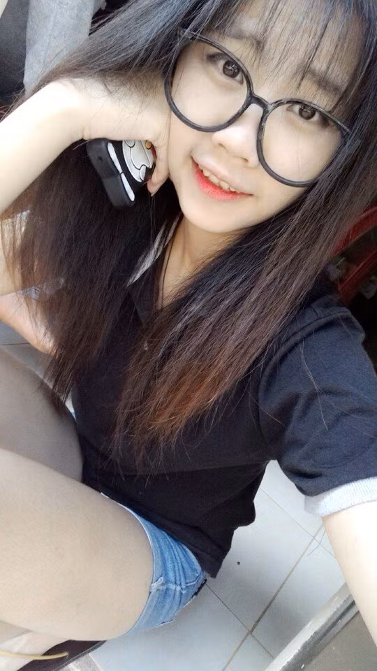 Chân dung "hot girl" Đà Lạt đâm chết bạn trai