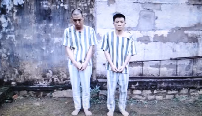 Các đối tượng đi cướp lấy tiền ăn chơi.