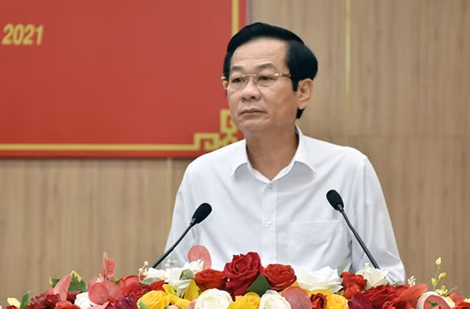 Đồng chí Đỗ Thanh Bình quán triệt việc thực hiện Dự án Cơ sở dữ liệu quốc gia về dân cư và Dự án sản xuất, cấp và quản lý CCCD là nhiệm vụ của cả hệ thống chính trị.