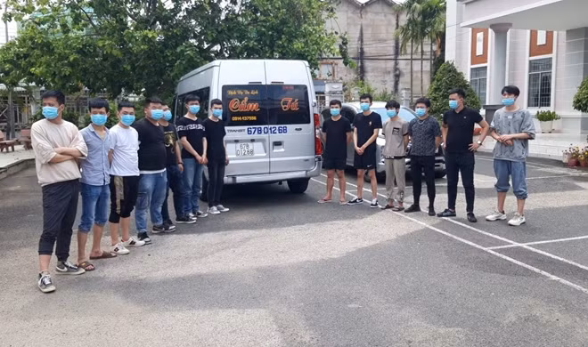 Các đối tượng bị Công an TP Châu Đốc phát hiện, bắt giữ vào ngày 7/3.
